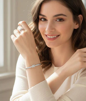 طقم سوار وخاتم التاج الفاخر المستوحى من LV